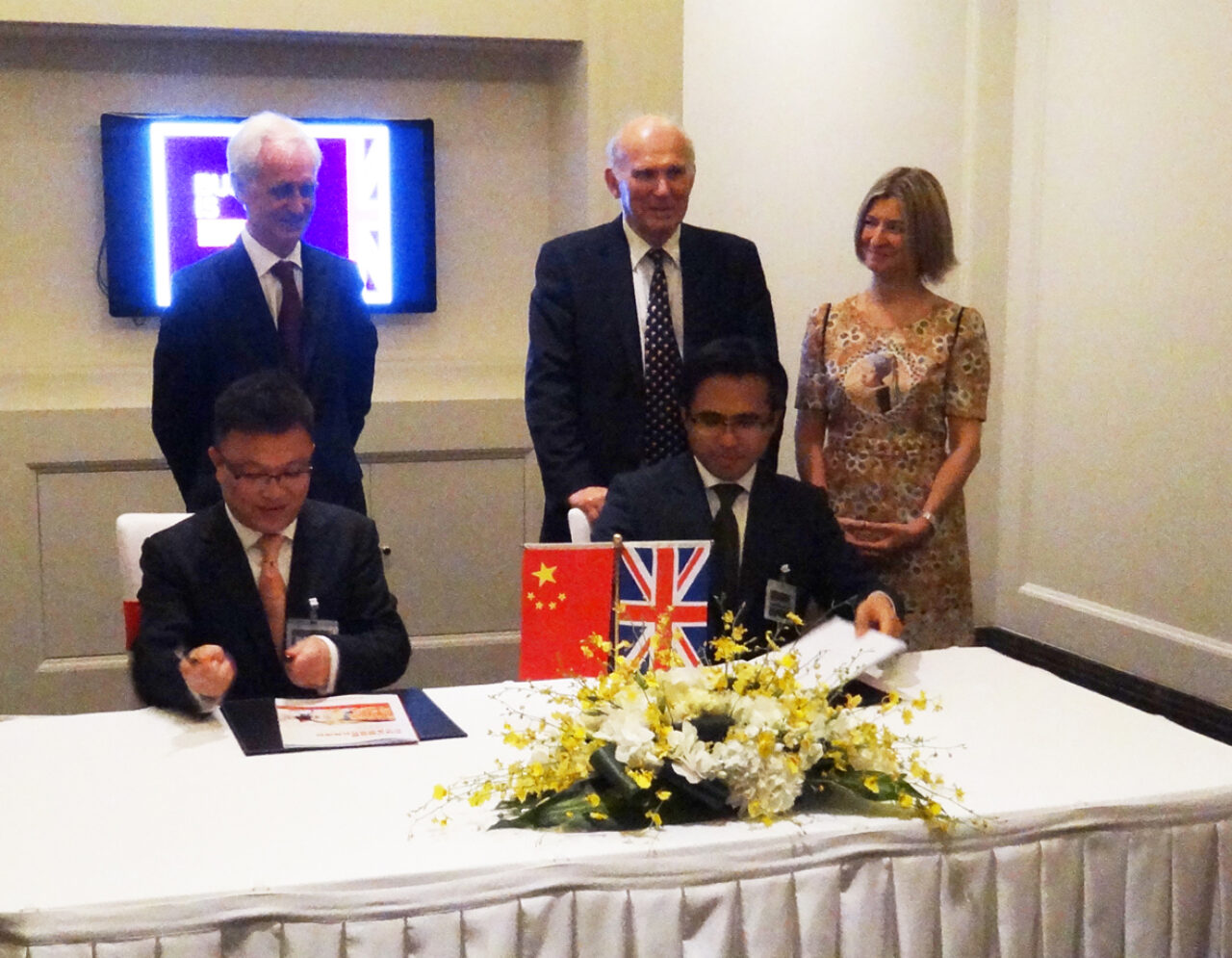 Dr Vince Cable witnessed Wei Yang & Partners’ new contract signing ceremony